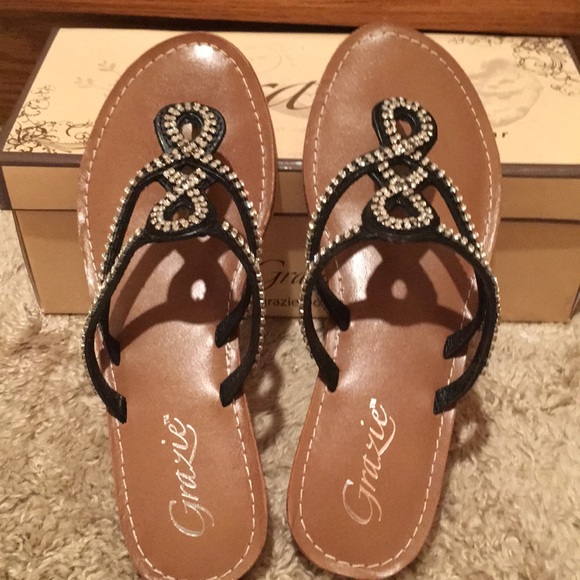 Grazie Shoes Nib Grazie Princess Sandal Thong Bling Flats 6 Poshmark